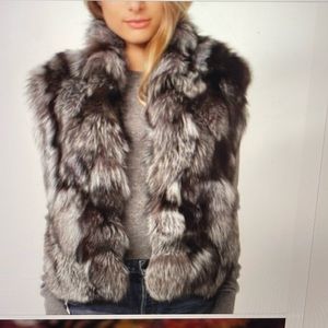 Vince new genuine silver fox fur vest sz M